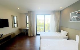 Halong Bay Luxury Apartment